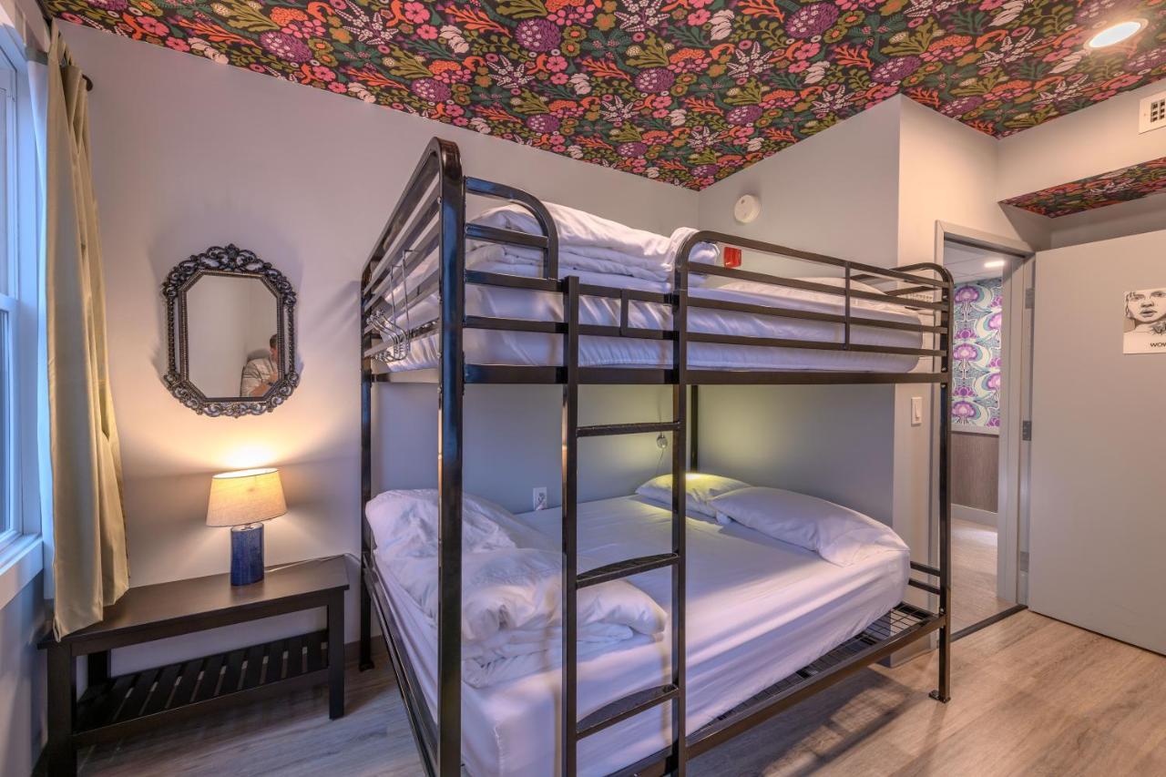 Black Elephant Hostel Portland Luaran gambar