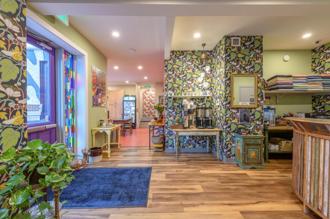Black Elephant Hostel Portland Luaran gambar